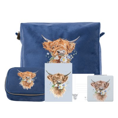 The ‘Daisy Coo’ Highland Cow Travel Gift Set