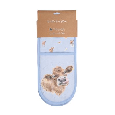 Farmyard Friends cow oven gloves