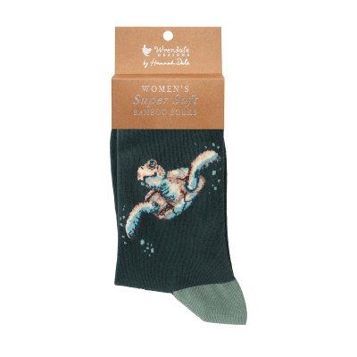 Women' socks with turtle design